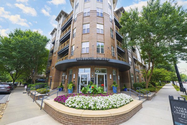 exterior at Elizabeth Square Apartments