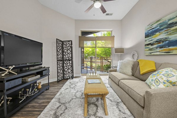 living room at Elizabeth Square Apartments 