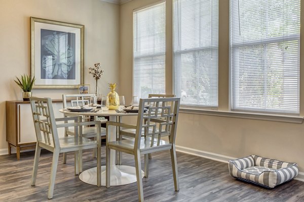 dining room at Central Square at Watermark Apartments