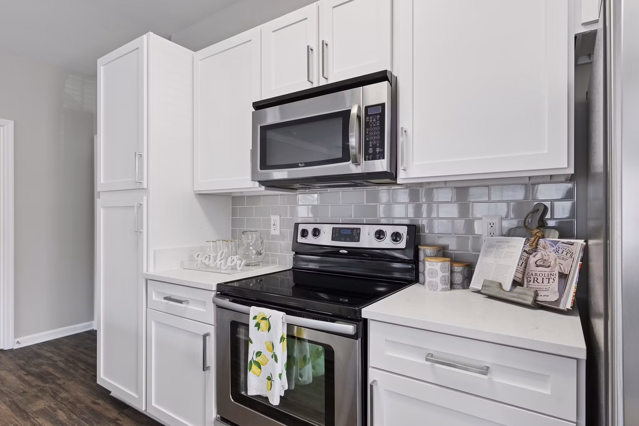 kitchen at Central Square at Watermark Apartments