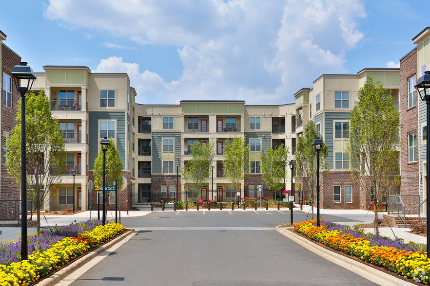 Yards At Noda Apartments Charlotte Nc 2 of 12