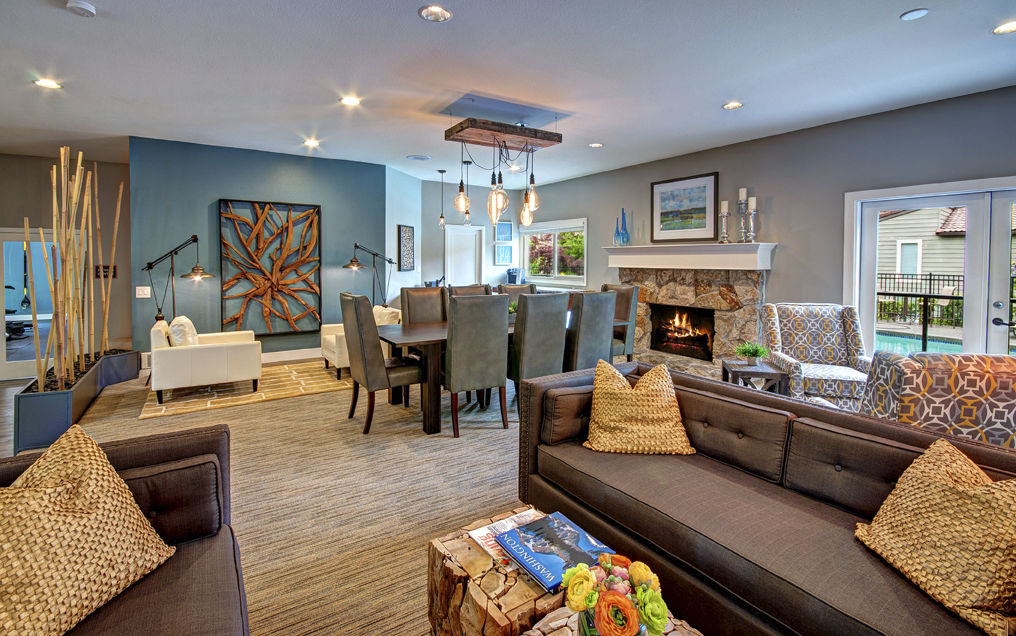 Hampton Greens Apartments is a similar property to 888 Bellevue Apartments located in Bellevue