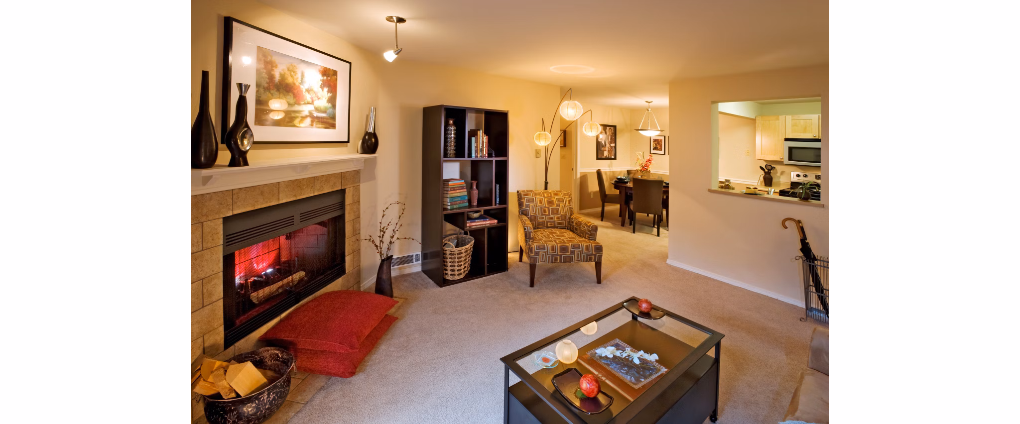 Spacious living room with modern decor at Hampton Greens Apartments