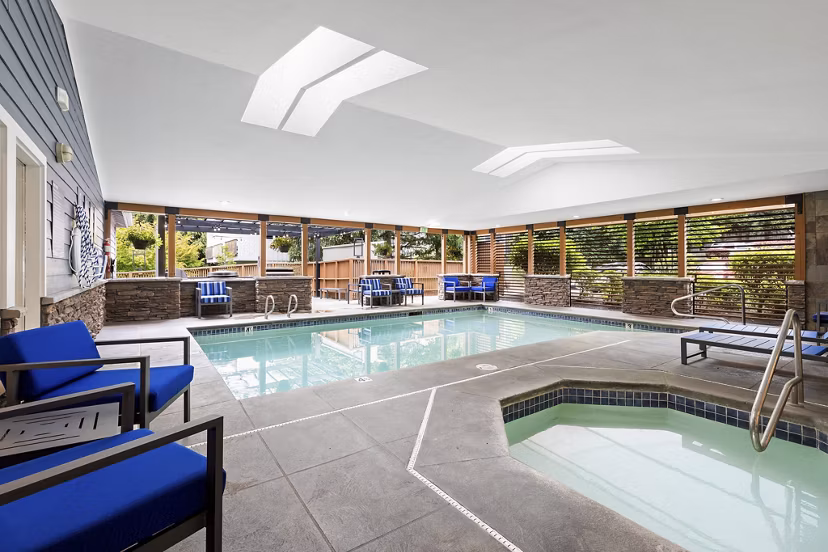 pool at BluWater Apartments 