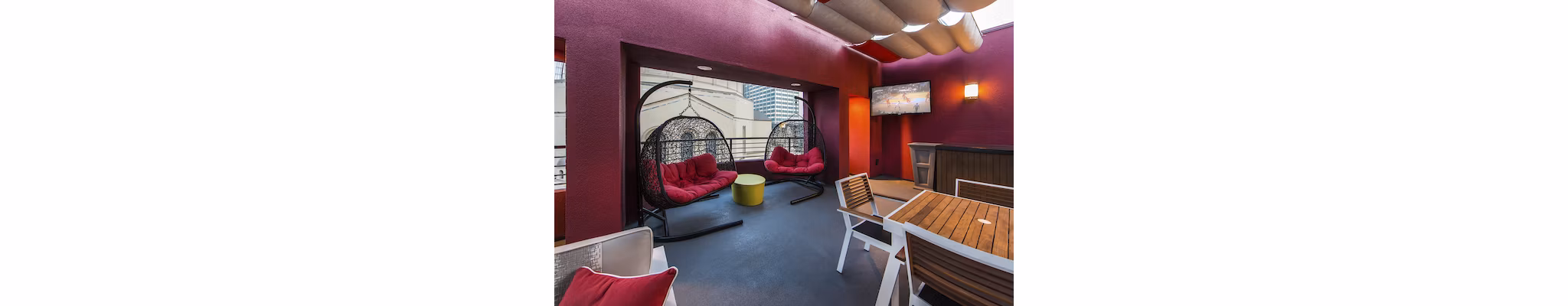 Clubhouse/Lobby at Avana On Wilshire Apartments