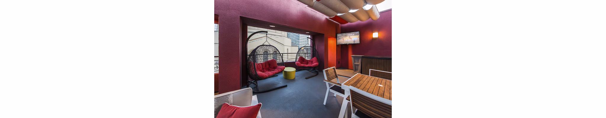 Clubhouse/Lobby at Avana On Wilshire Apartments