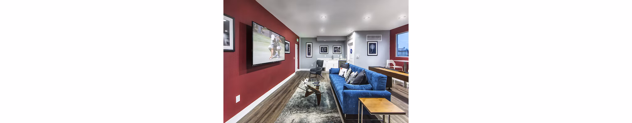 Clubhouse/Lobby at Avana On Wilshire Apartments