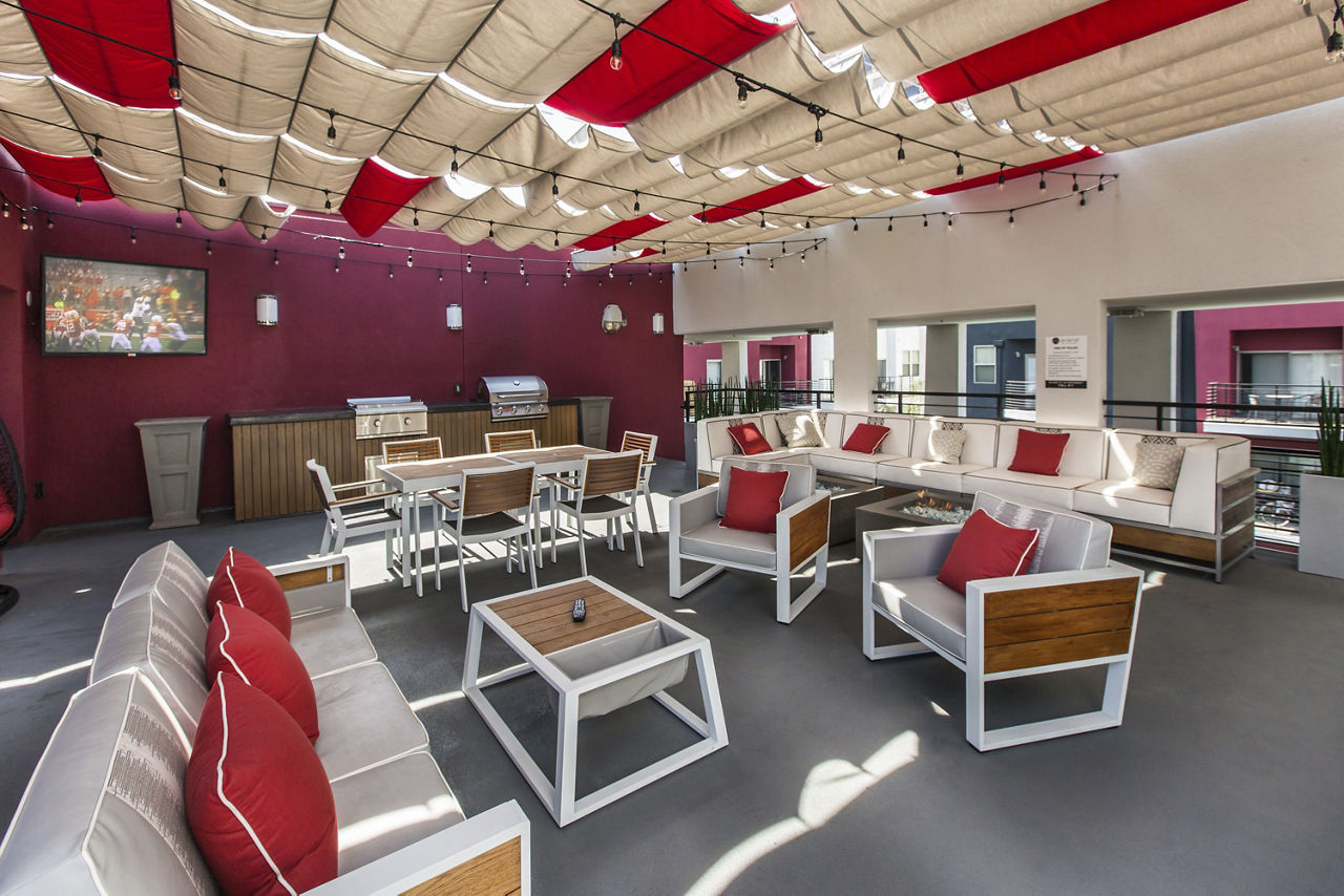 Grill area at Avana On Wilshire Apartments (3 of 4)