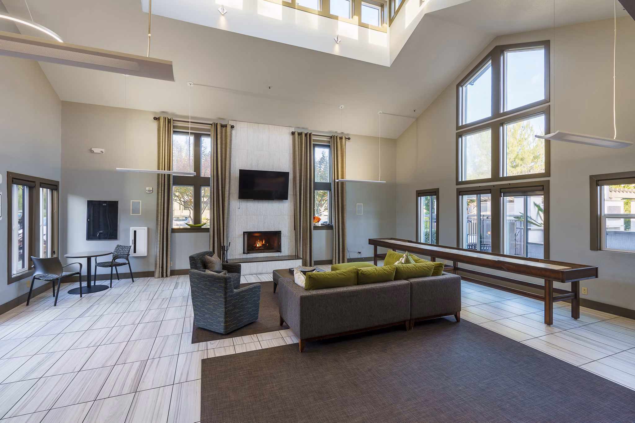 clubhouse at Larkspur Courts Apartments