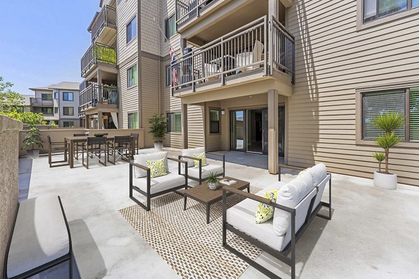 patio at Larkspur Courts Apartments