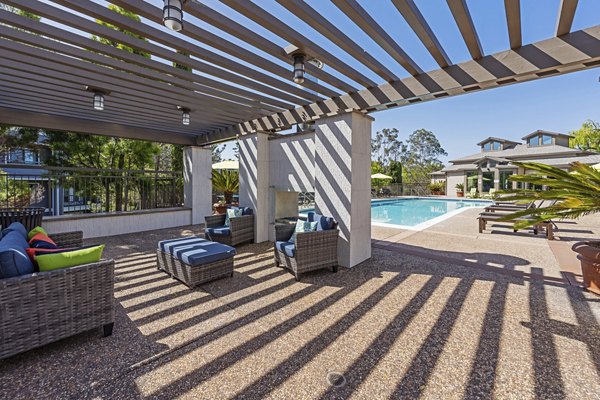 patio at Larkspur Courts Apartments