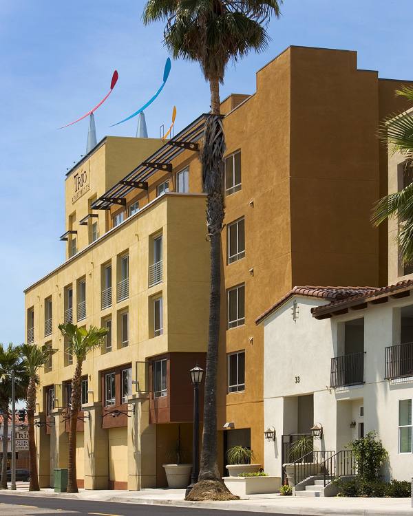 Trio Apartments in Pasadena Greystar