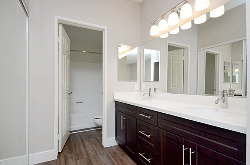 Westcreek Apartments West Lake Village Ca 7 of 12