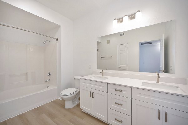 bathroom at Eagle Glen Apartments