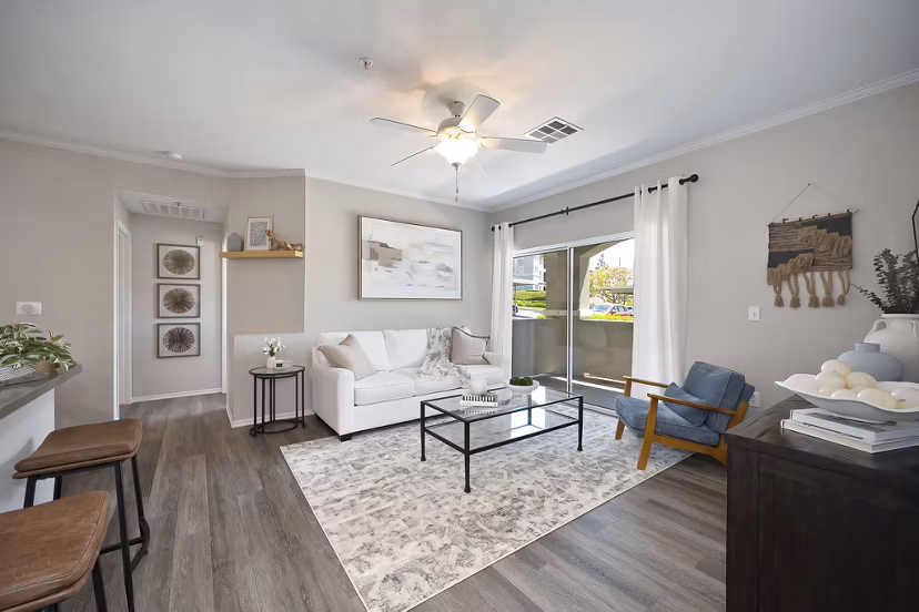 living room at Eagle Glen Apartments