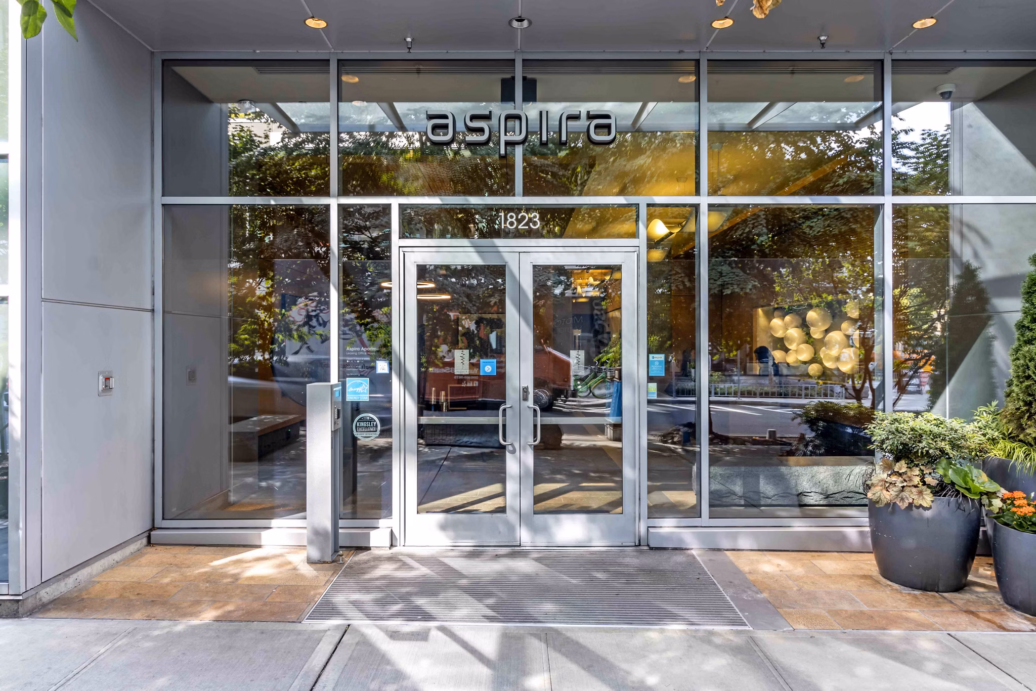 Aspira Apartments: Luxury high-rise in downtown Seattle featuring modern architectural design