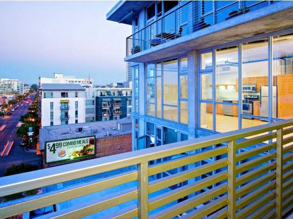 patio at Sixth&G Apartments