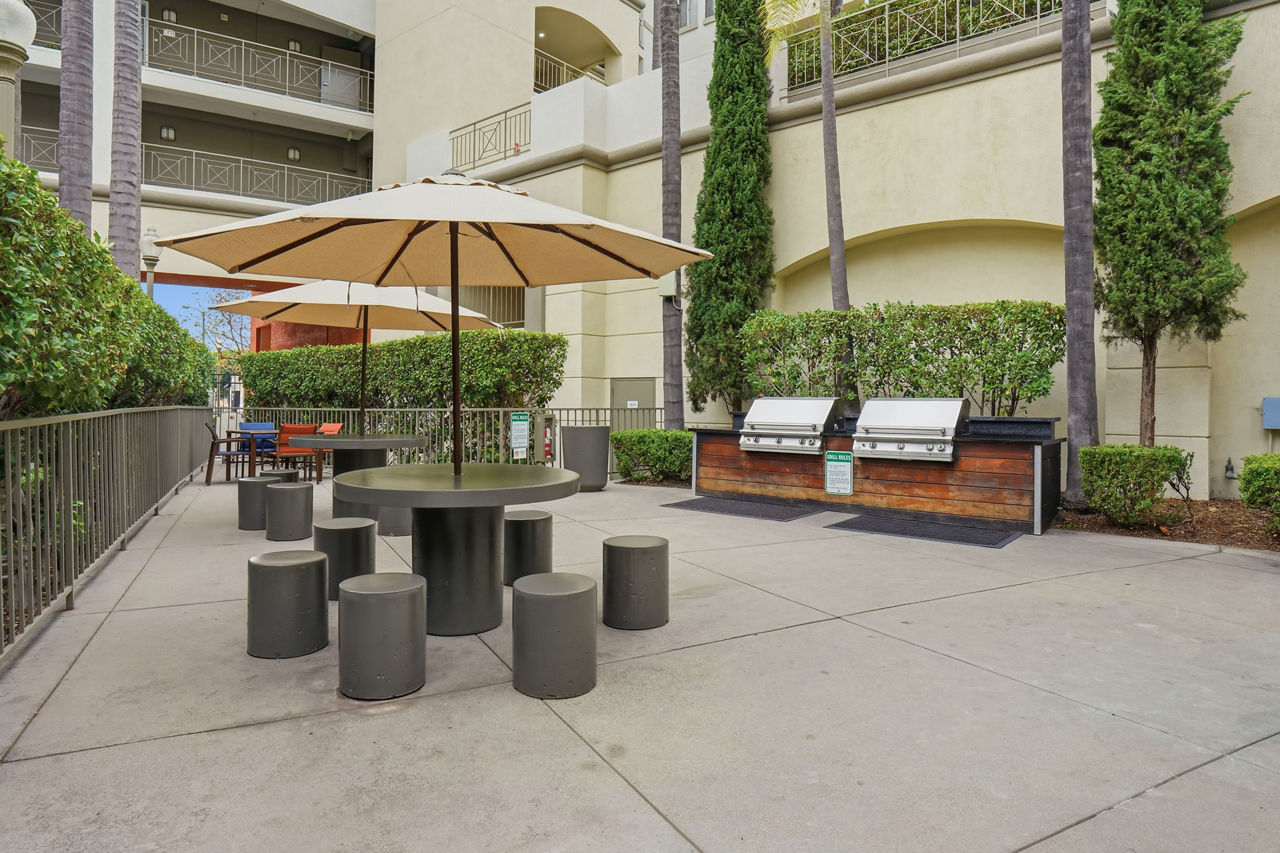 Grill area at Holly Street Village Apartments