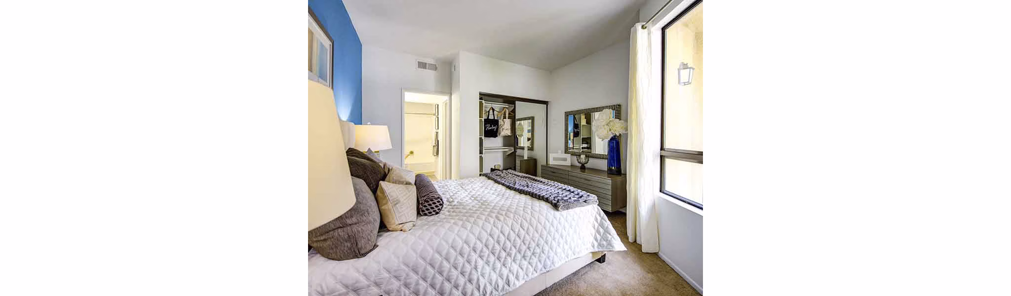 bedroom at Elevate Long Beach Apartments 