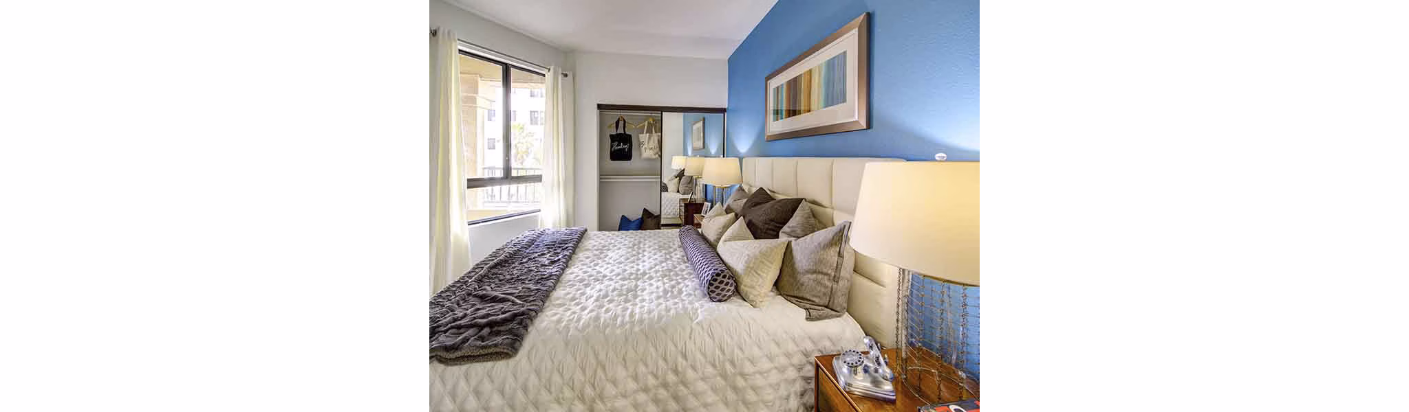 bedroom at Elevate Long Beach Apartments 
