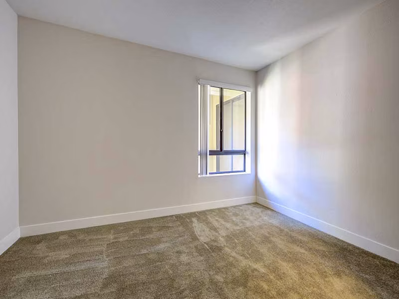 bedroom at Elevate Long Beach Apartments 