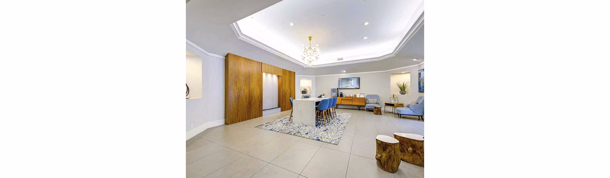 clubhouse at Elevate Long Beach Apartments 