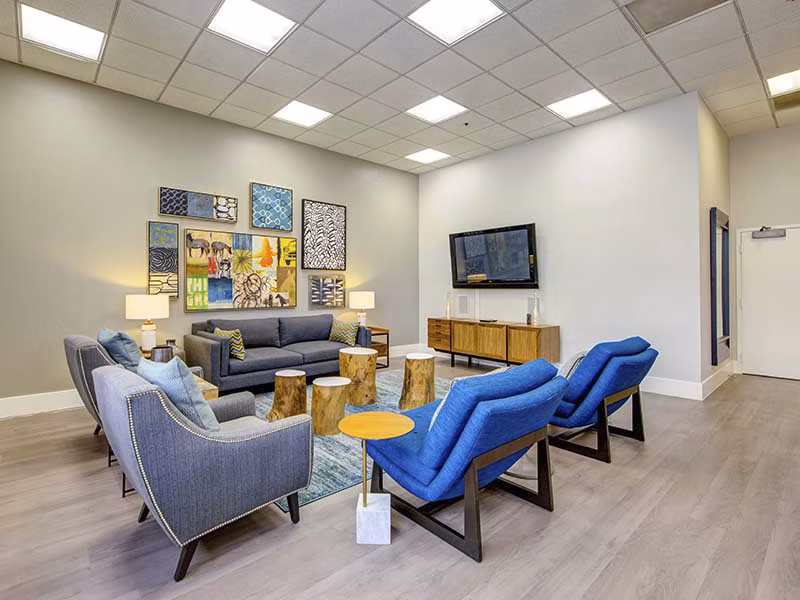 clubhouse at Elevate Long Beach Apartments 