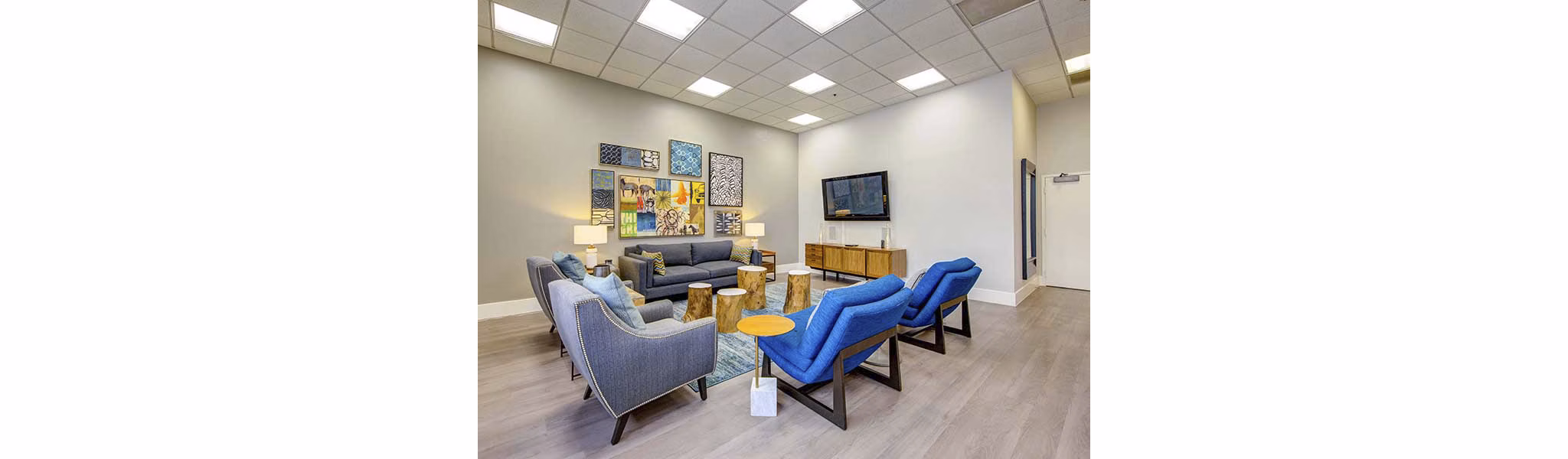 clubhouse at Elevate Long Beach Apartments 