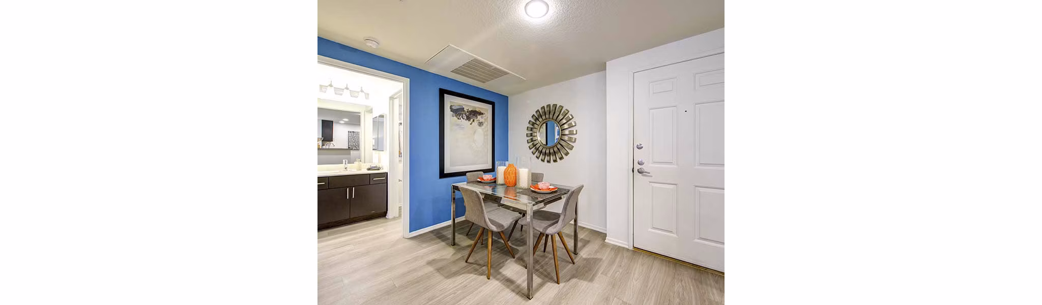 living room at Elevate Long Beach Apartments 