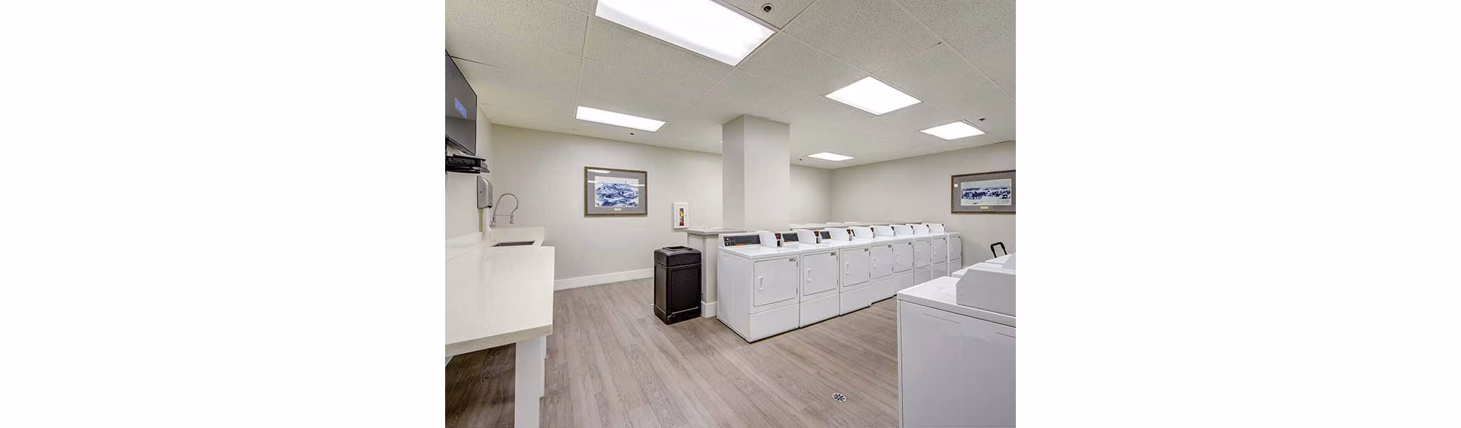 laundry facility at Elevate Long Beach Apartments 