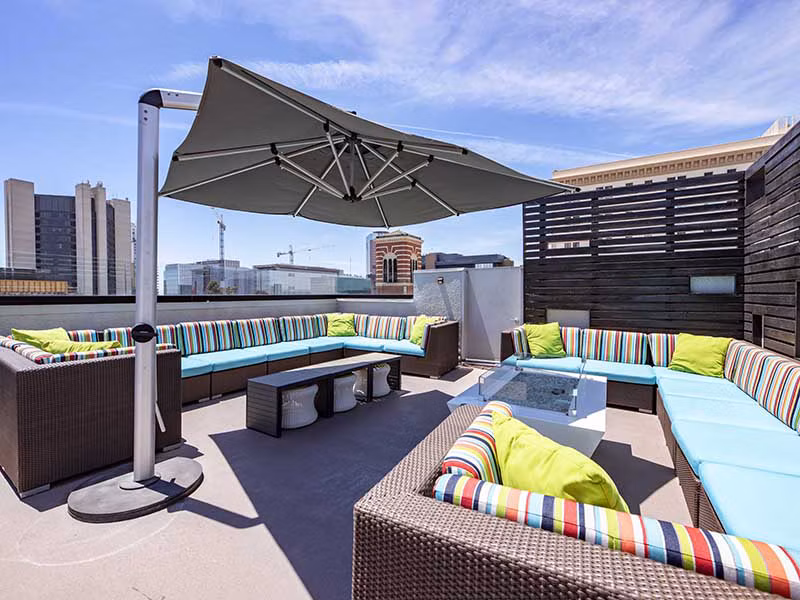 grill area at Elevate Long Beach Apartments 