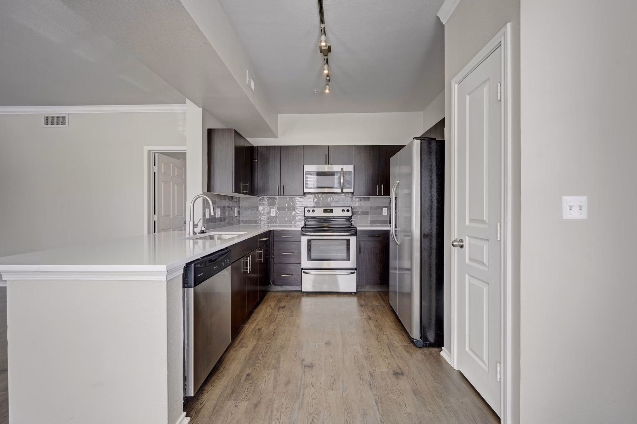 kitchen at The Metro Apartments 