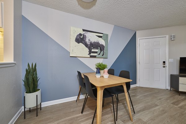 dining room Village Creek at Brookhill Apartments