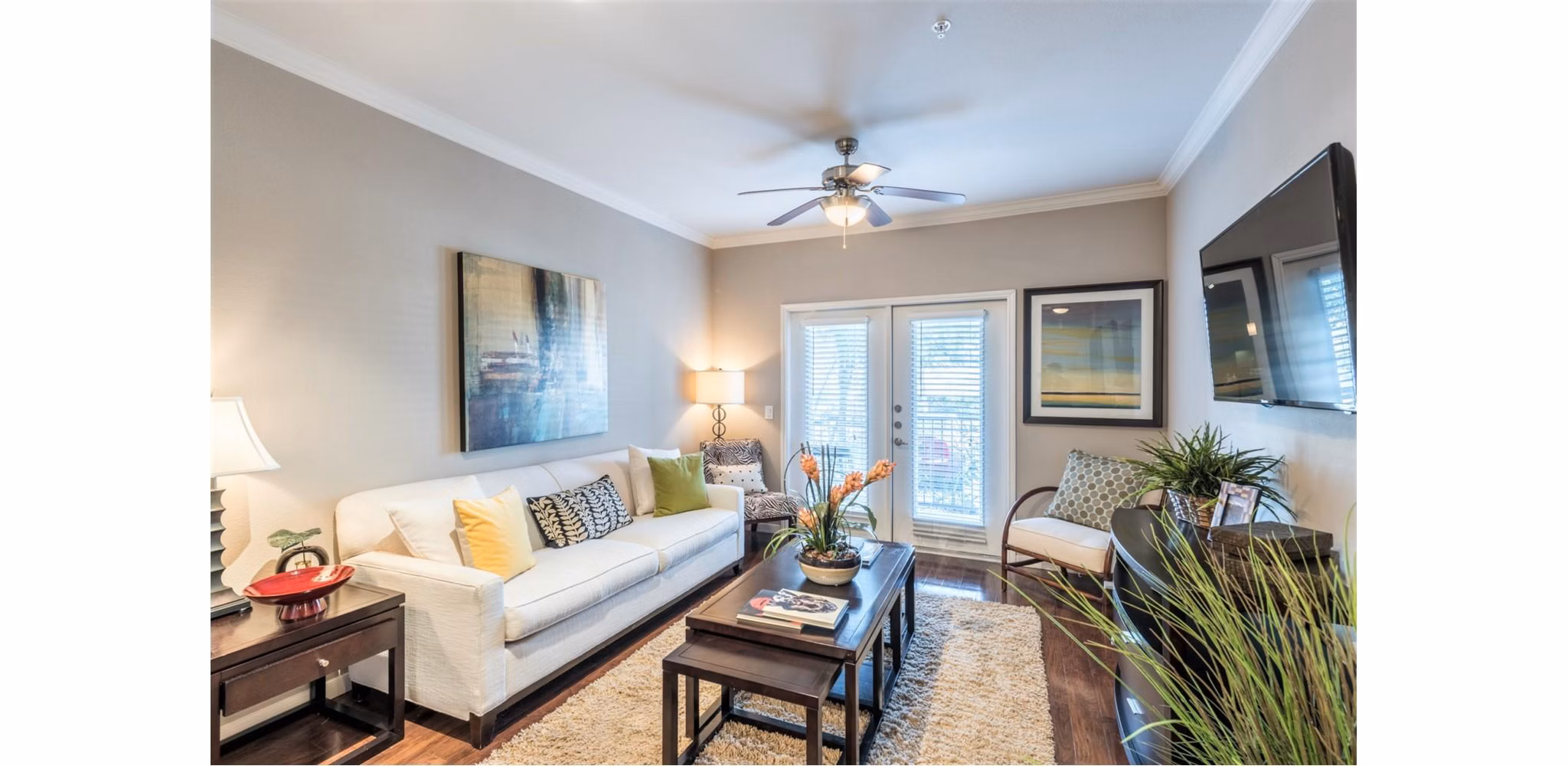 living room at Deseo at Grand Mission Apartments
