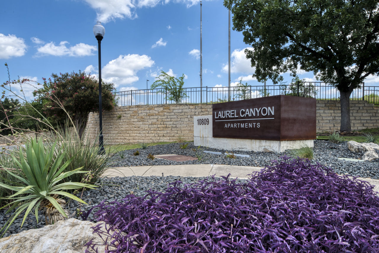 Laurel Canyon Apartments San Antonio Tx 2 of 12