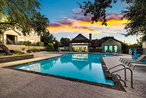 pool at Laurel Canyon Apartments