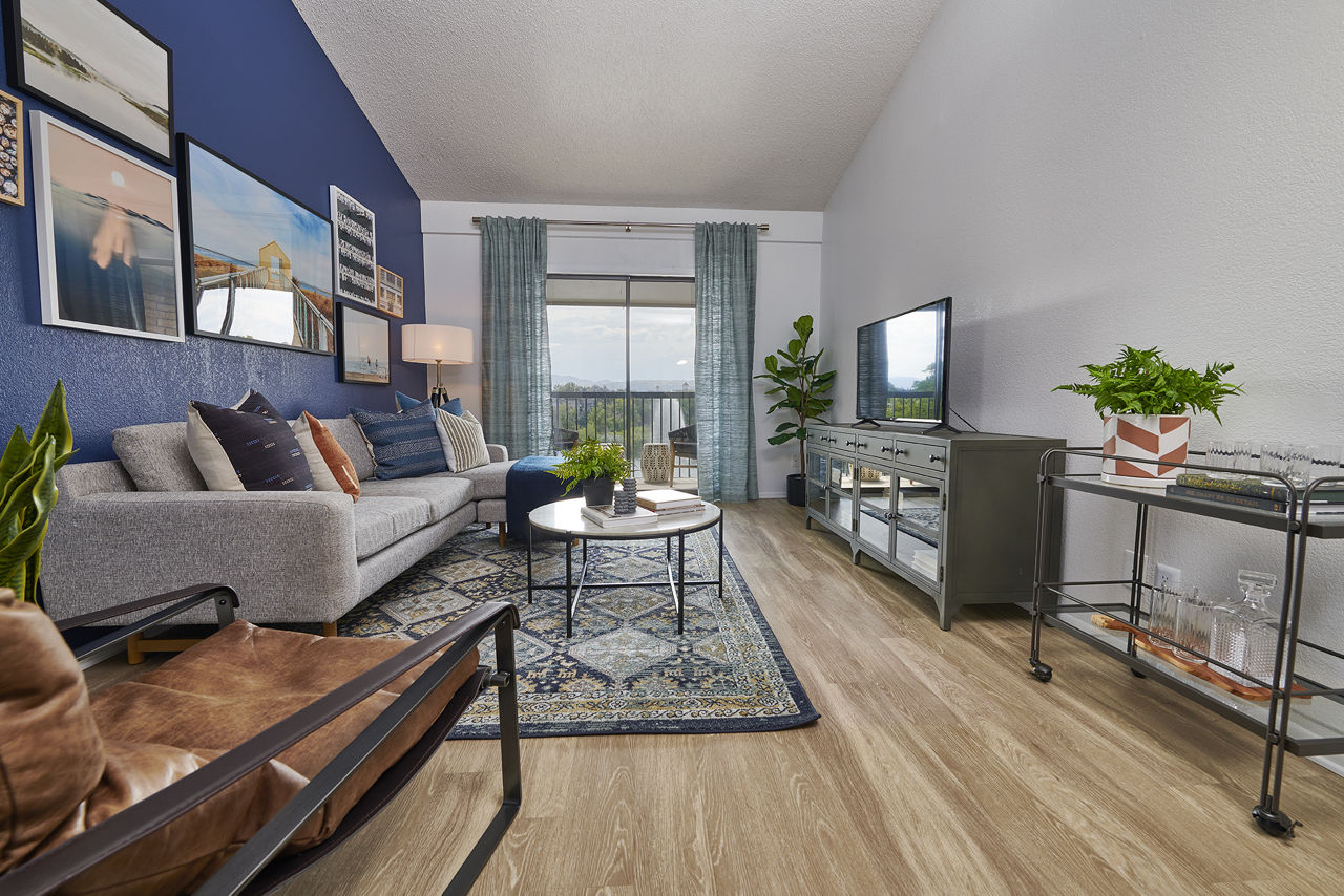 Lakeview Towers At Belmar Apartments Lakewood Co 10 of 12