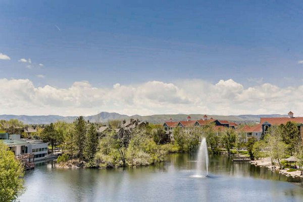 Lakeview Towers: Scenic view apartments at Belmar in  community