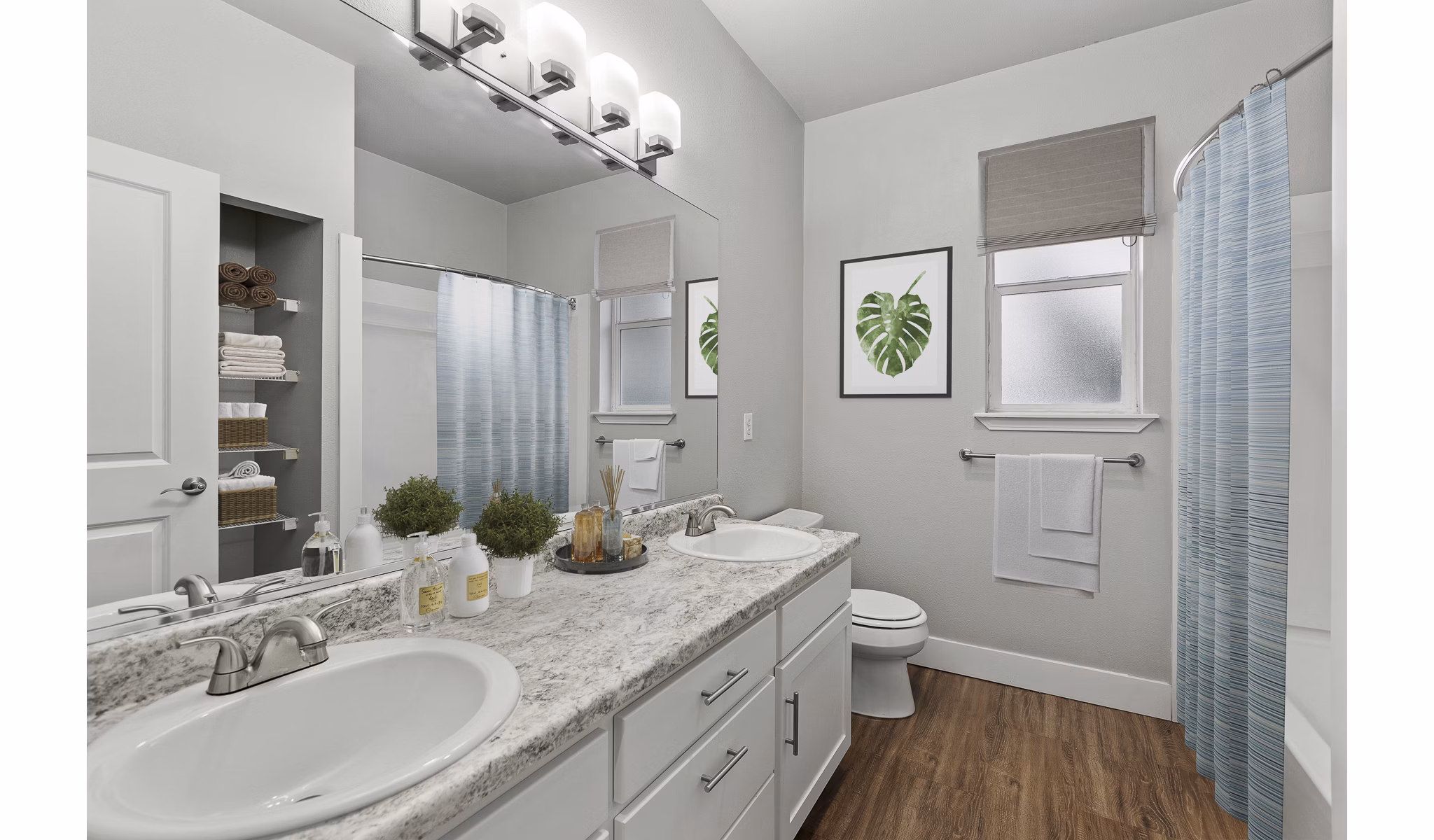 bathroom at Big Trout Lodge Apartments