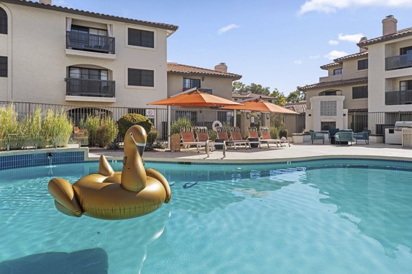 pool at Chazal Scottsdale Apartments