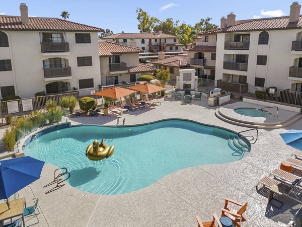 pool at Chazal Scottsdale Apartments