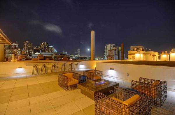 rooftop deck at The Wilson Building Apartments
