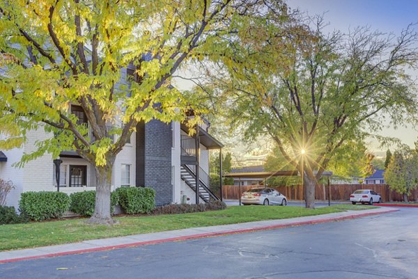 building at Riverbend Apartments