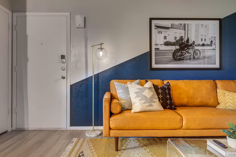 living room at Riverbend Apartments