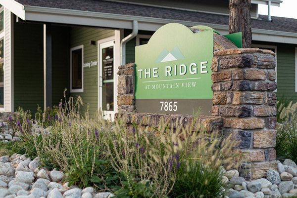 signage at The Ridge at Mountain View Apartments