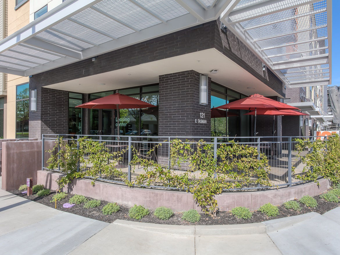 121 Tasman Apartments San Jose Ca 2 of 12