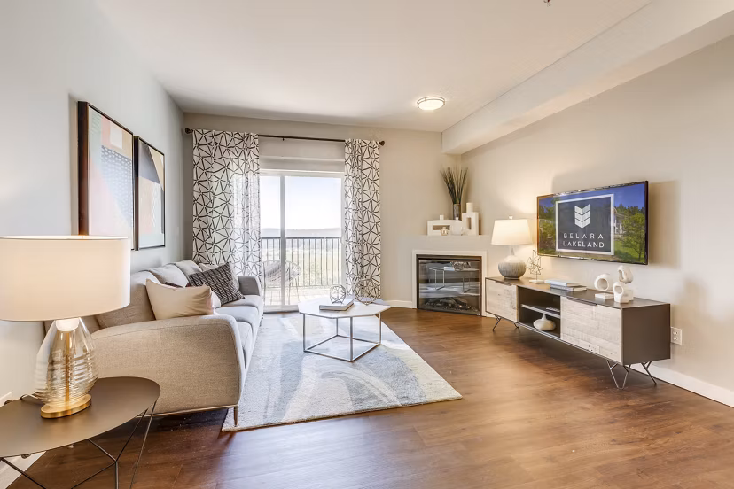 living room at Belara at Lakeland Apartments 