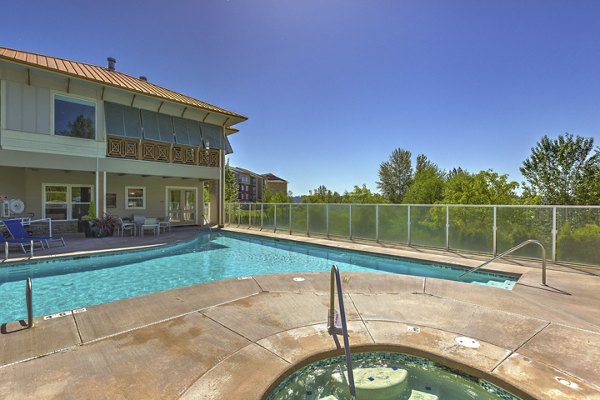 pool at Belara at Lakeland Apartments