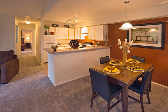 Eight Towncenter Apartments Vancouver Wa 3 of 6