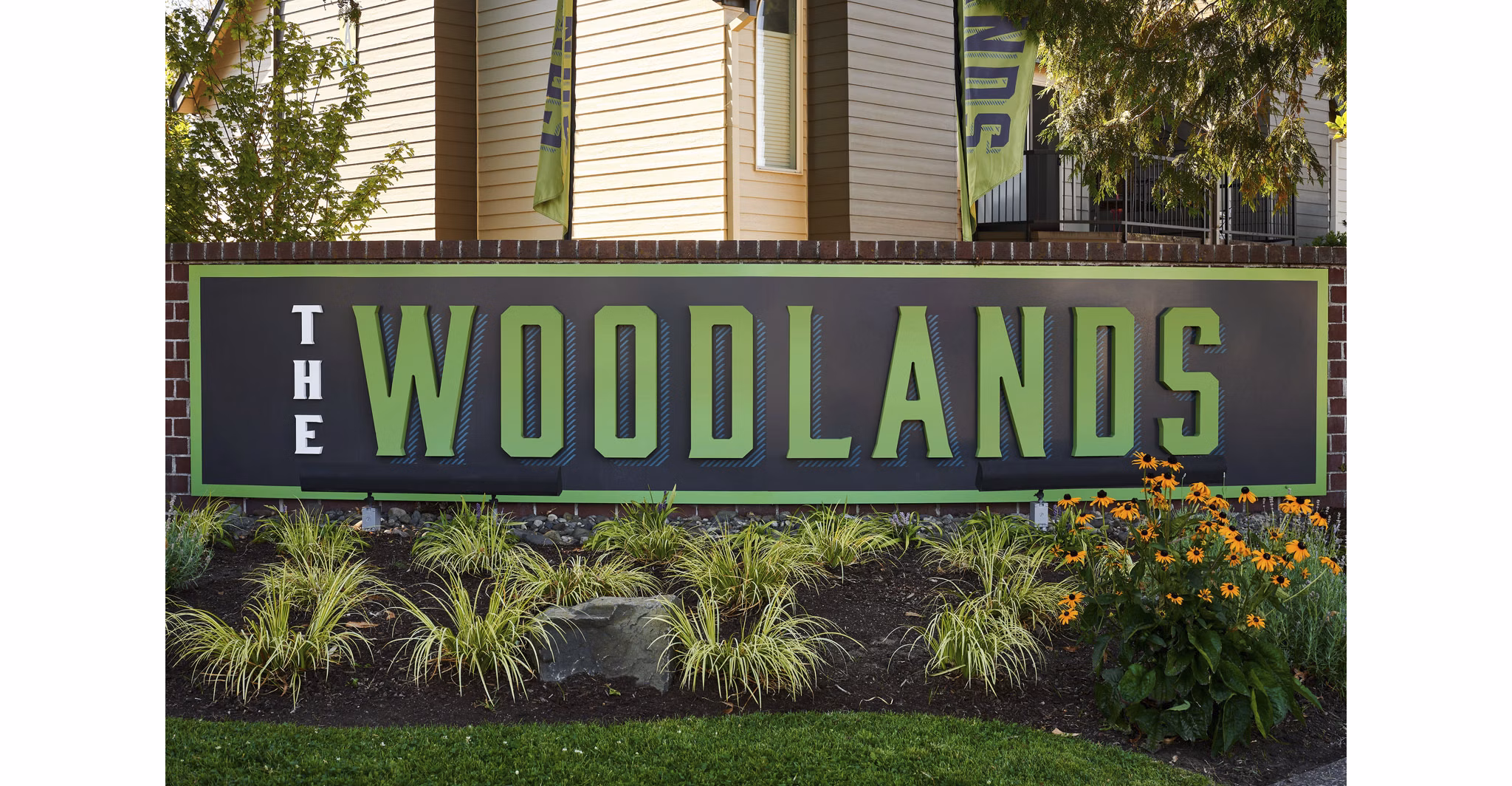The Woodlands: Serene garden views at luxury apartments in secluded neighborhood